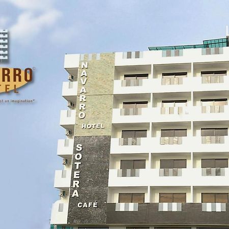 Navarro Hotel Caticlan Exteriör bild